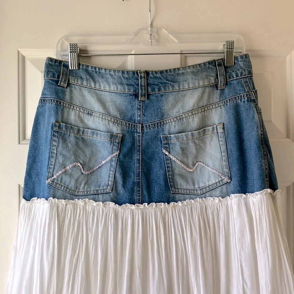 Bila Blue and White A-Line Skirt - Picture 7 of 13